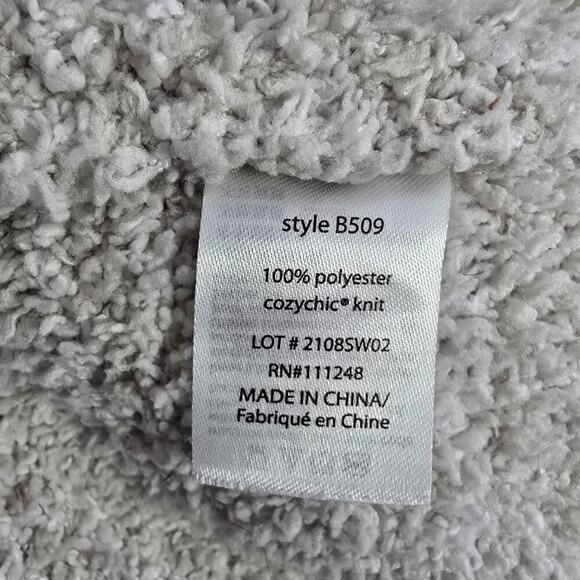 Barefoot Dreams Robe - Picture 6 of 7